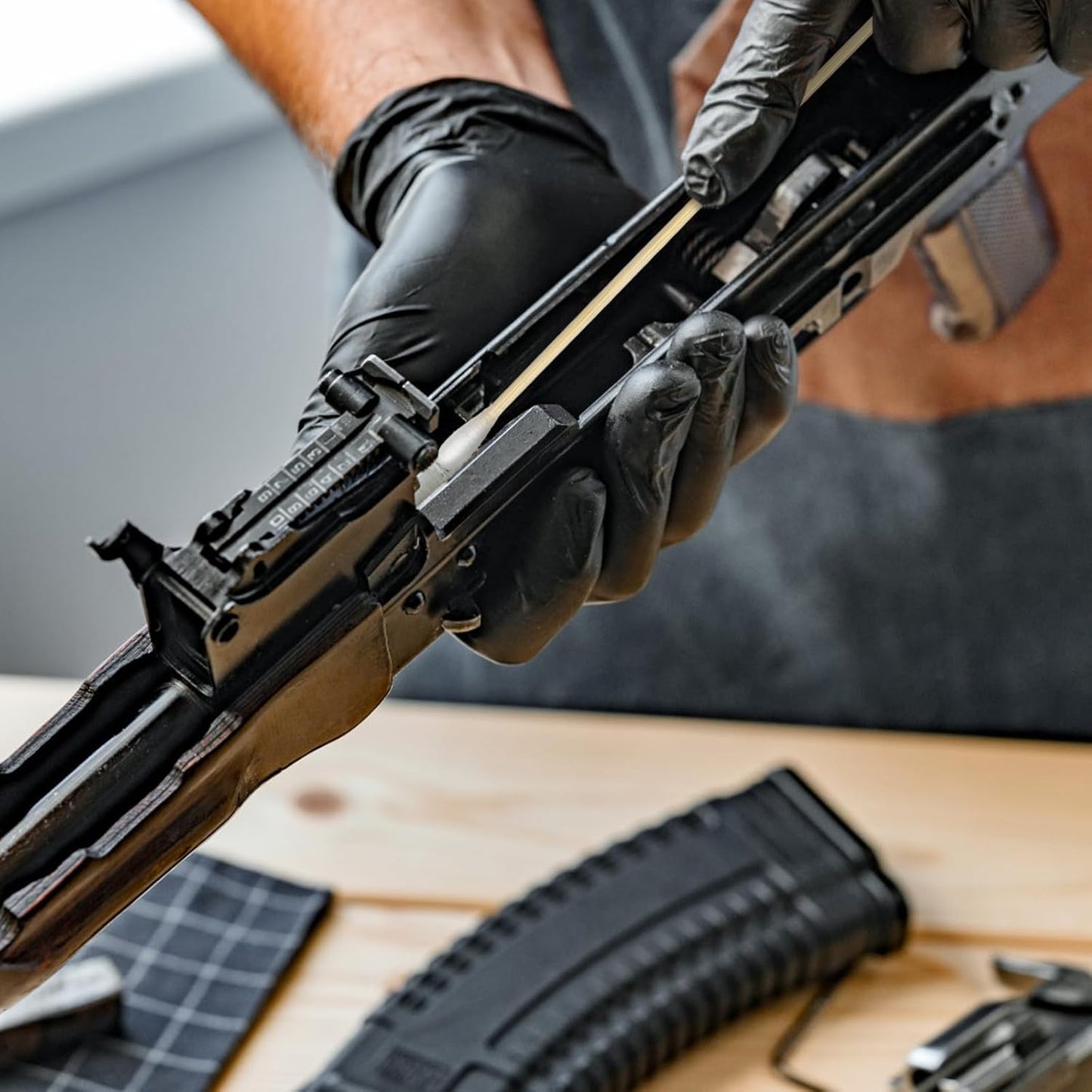 Eyxformula 200 Pcs 6 Inch Long Cotton Swabs with Double Round Tips, Sturdy Bamboo Sticks, Soft & Absorbent Cotton Tipped Applicators for Cleaning Dog Ear, Gun and Hard-to-reach Areas, Makeup, Crafting